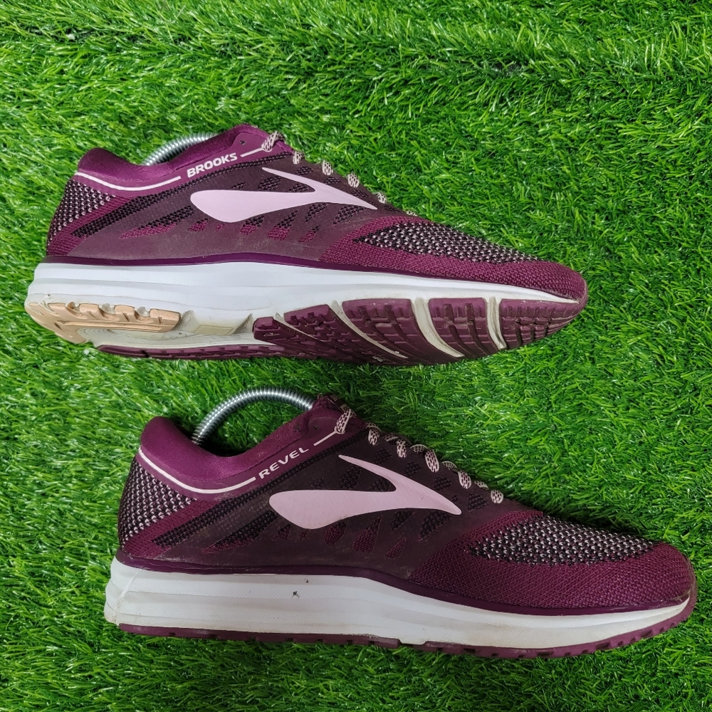 Brooks Revel (B016) - Picture 4 of 8